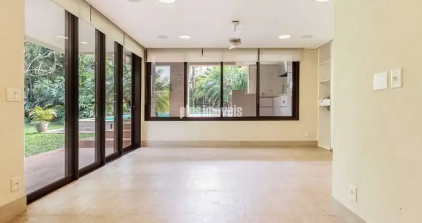 ALTO DE PINHEIROS - SOBRADO MARAVILHOSO