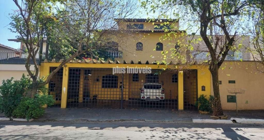 CASA E DORMTS ALTO DA BOA VISTA 298M
