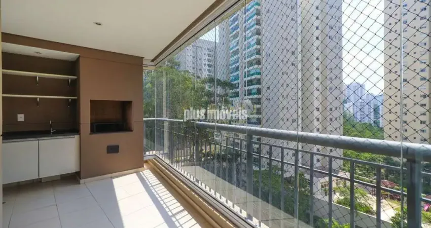 MARAVILHOSO APARTAMENTO, COM LINDA VISTA.