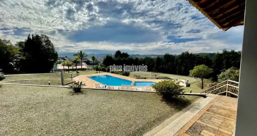 Um paraíso próximo a São Paulo! Residencial em  São Roque!