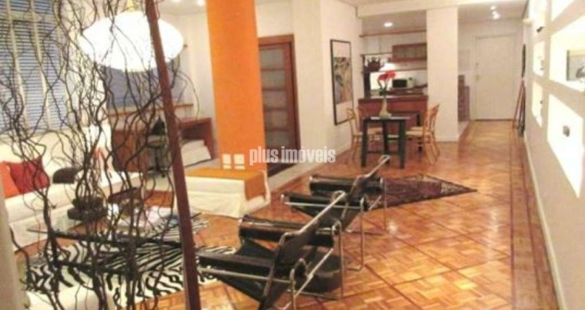 1) Apartamento  de 115m² de área útil, reformado, pronto para morar