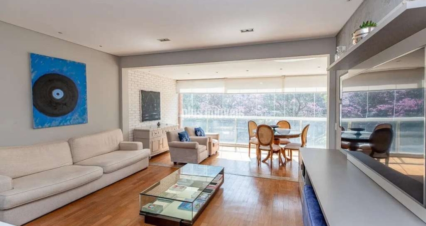 ITAIM BIBI- LOCALIZAÇÃO PRIVILEGIADA- MARAVILHOSO APARTAMENTO PRONTO PARA MORAR!