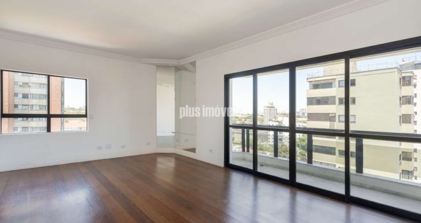 Moema! Cobertura Duplex! Oportunidade!