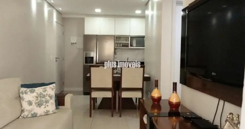 COMPLETAMENTE MOBILIADO 54M²AU 2 DORMS, GARAGEM - PRÓXIMO AO COL. PORTO SEGURO - ÓTIMO LAZER