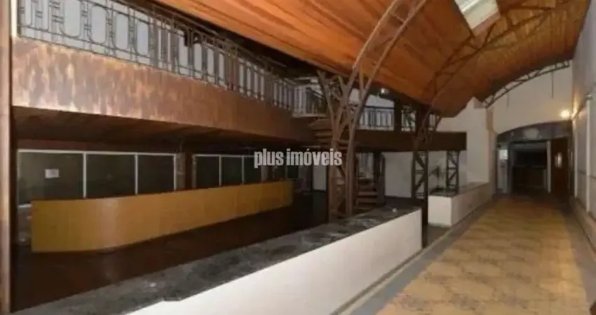SANTA CECÍLIA!!! BELÍSSIMA CASA COMERCIAL!!!