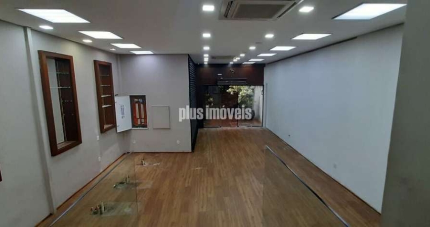Prédio Comercial e 2 banheiros para Alugar, 269 m²