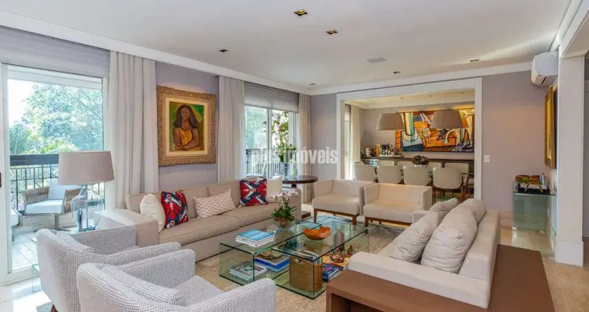 Apartamento à Venda com 300m² -  Moema