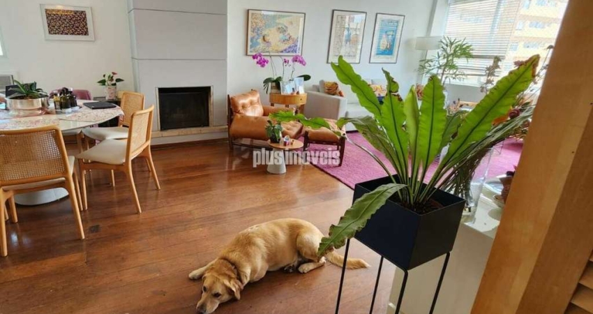 Apartamento com 3 quartos para alugar na Rua Oscar Freire, 1579, Pinheiros, São Paulo