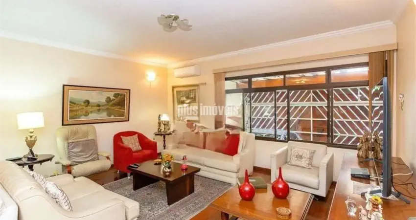 Casa com 3 quartos à venda na Rua Santa Zoé, 171, Alto da Boa Vista, São Paulo