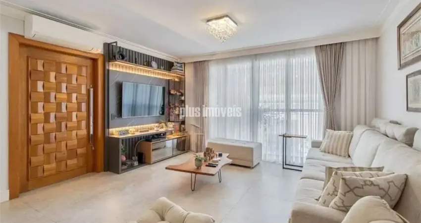 Casa com 3 quartos à venda na Rua Comendador Elias Zarzur, 1785, Alto da Boa Vista, São Paulo