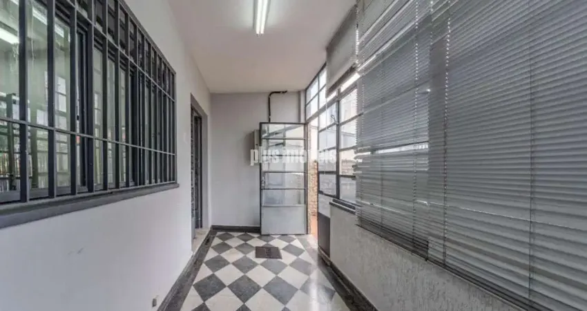 Casa comercial para alugar na Rua Acarapé, 449, Chácara Inglesa, São Paulo