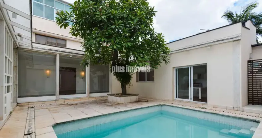 Casa com 3 quartos à venda na Rua Bragança, 161, Pacaembu, São Paulo