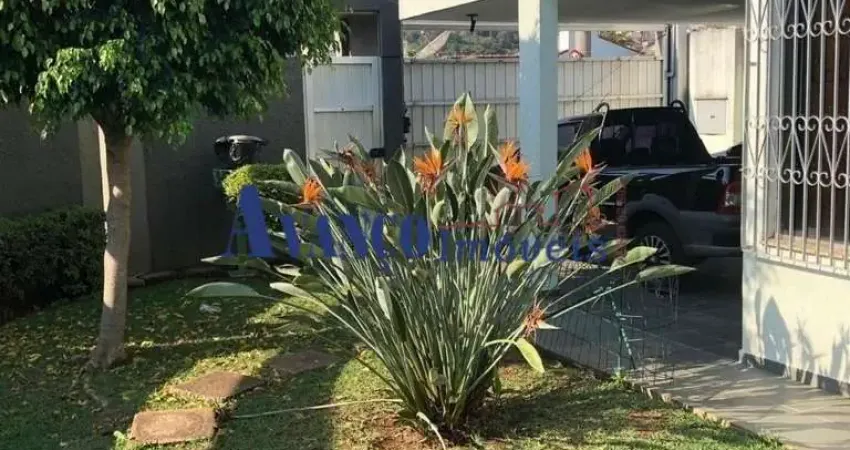 Vila Liberdade - Casa térrea com edícula nos fundos
