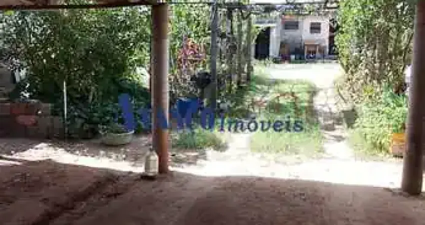Terreno de 378 m² com edícula no Jardim do Lago em Jundiaí