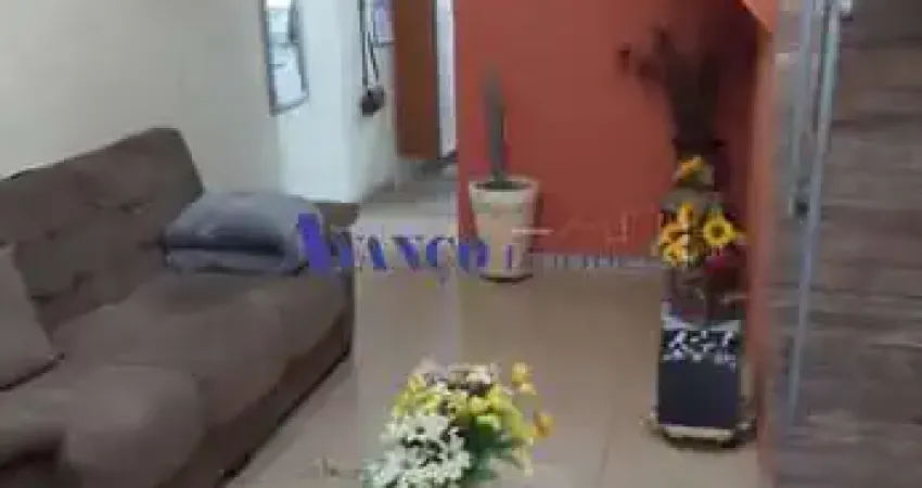 Oportunidade - Sobrado à venda na Vila Esperança em Jundiaí