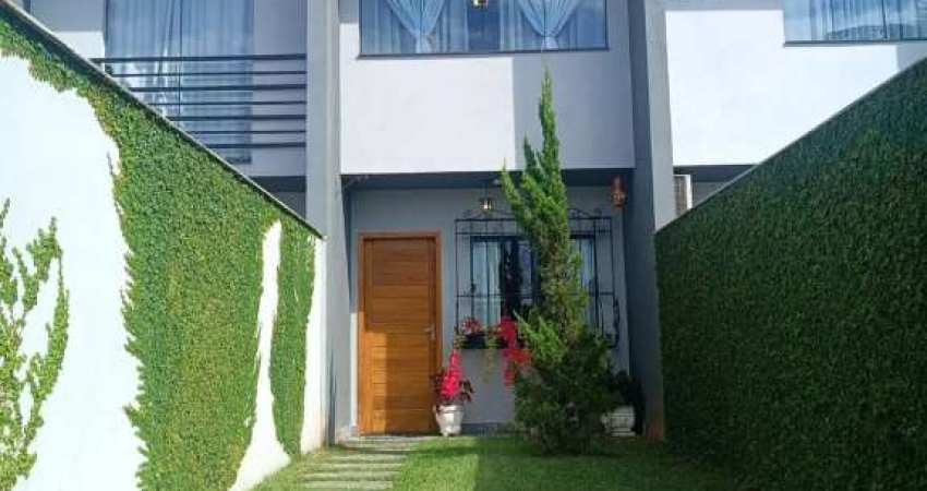 Casa com 2 quartos à venda na Rua Márcio Luckow, Vila Nova, Joinville