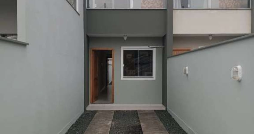 Geminado com 02 dormitórios e duas vagas para vender, Vila Nova