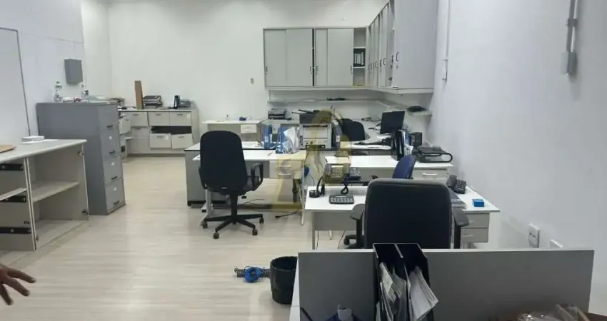 Casa comercial com 9 salas à venda no Butantã, São Paulo 