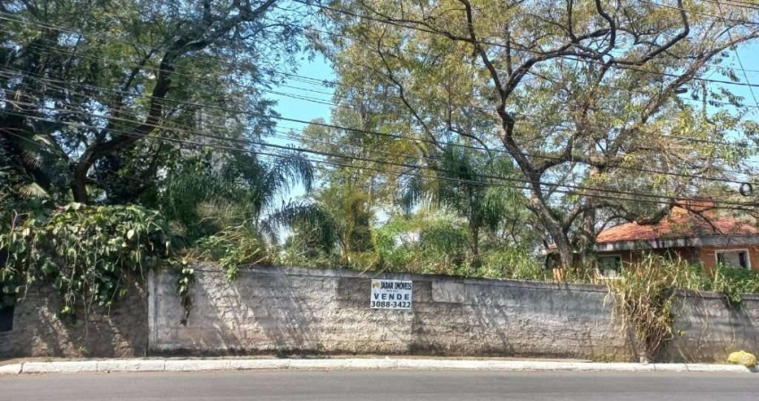 TERRENO PRÓXIMO AO COLÉGIO PIO XII EM DECLIVE