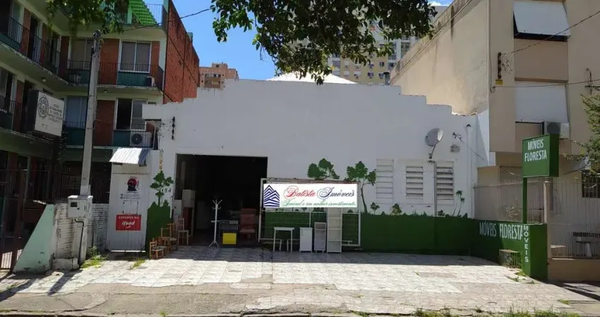 Barracão / Galpão / Depósito à venda na Vila Ipiranga, Porto Alegre 