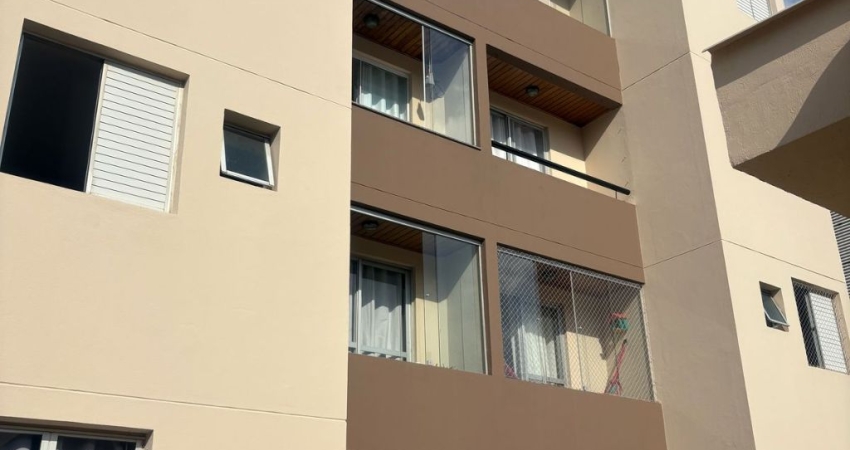 LINDO APARTAMENTO-PRONTO PARA MORAR