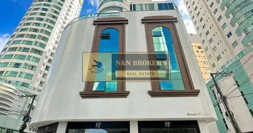 Ponto comercial com 4 salas para alugar na Avenida Atlântica, 179, Centro, Balneário Camboriú
