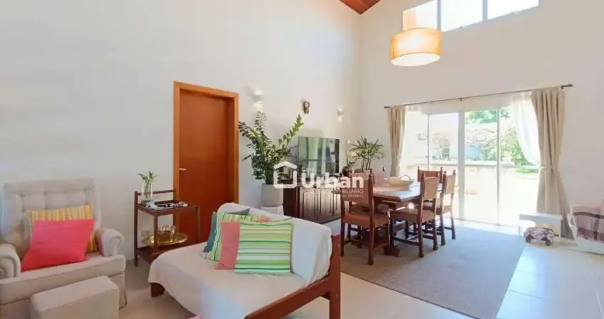 Chácara com 3 dormitórios à venda, 2568 m² por R$ 1.100.000,00 - Taipas de Pedra - São Roque/SP