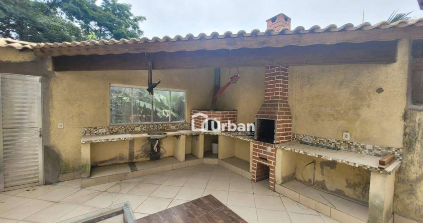 Casa com 3 dormitórios, 200 m² - venda por R$ 550.000,00 ou aluguel por R$ 3.600,00/mês - Vila D'Este - Cotia/SP
