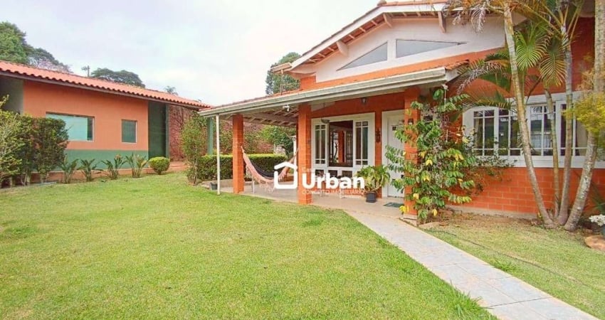 Casa com 3 dormitórios para alugar, 220 m² por R$ 4.700,00/mês - Chácara Real (Caucaia do Alto) - Cotia/SP