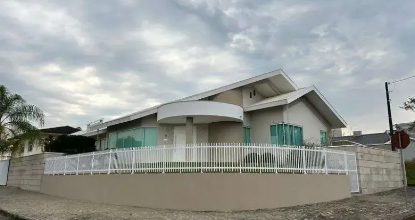 Casa com 3 quartos para alugar na TIMBÓ, 411, Das Nações, Timbó