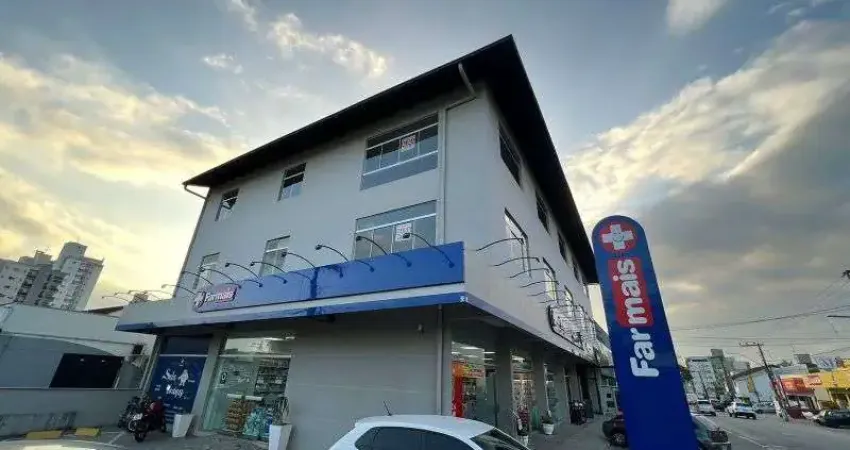 Sala comercial para alugar na INDAIAL, 452, Nações, Indaial
