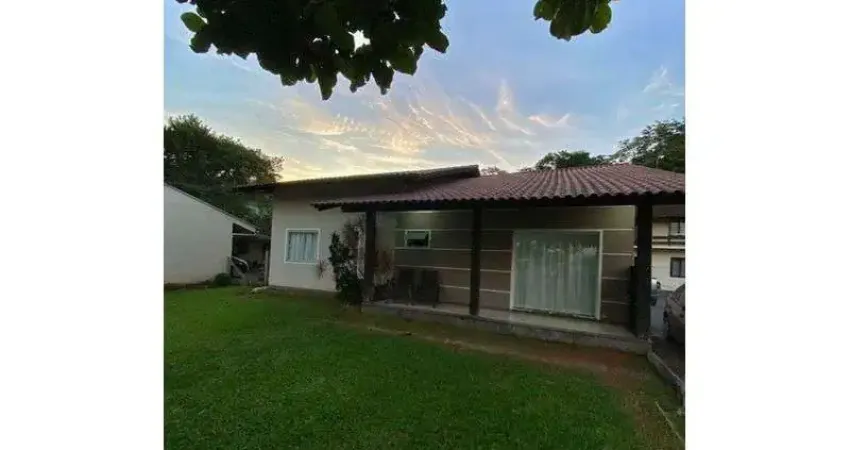 Casa à venda no Centro, Rio dos Cedros