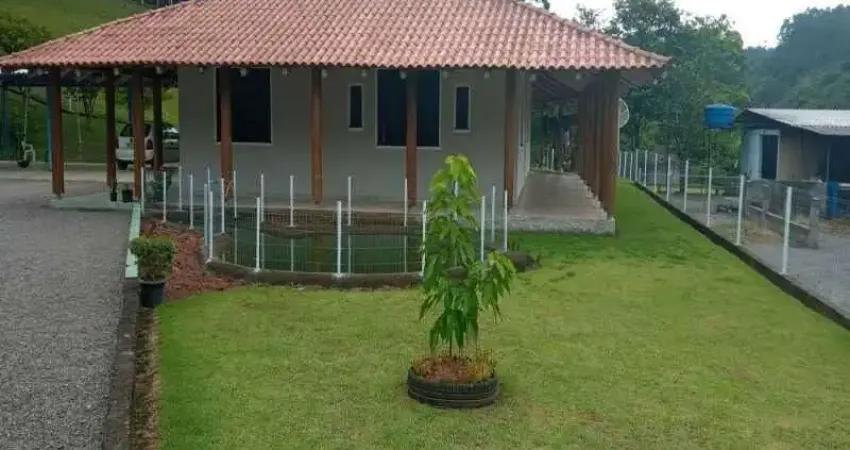 Fazenda com 1 sala à venda no São Luiz, Apiúna
