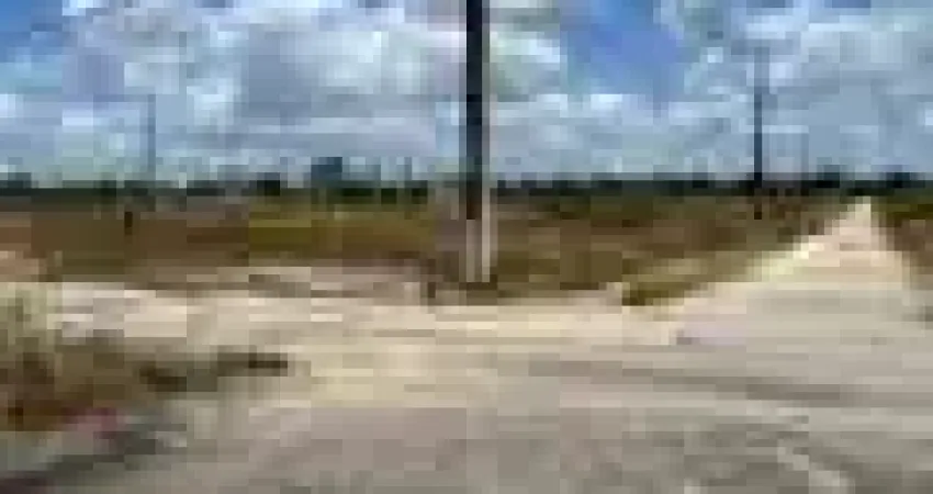 Terreno de esquina, medindo 200m², pronto para construir!