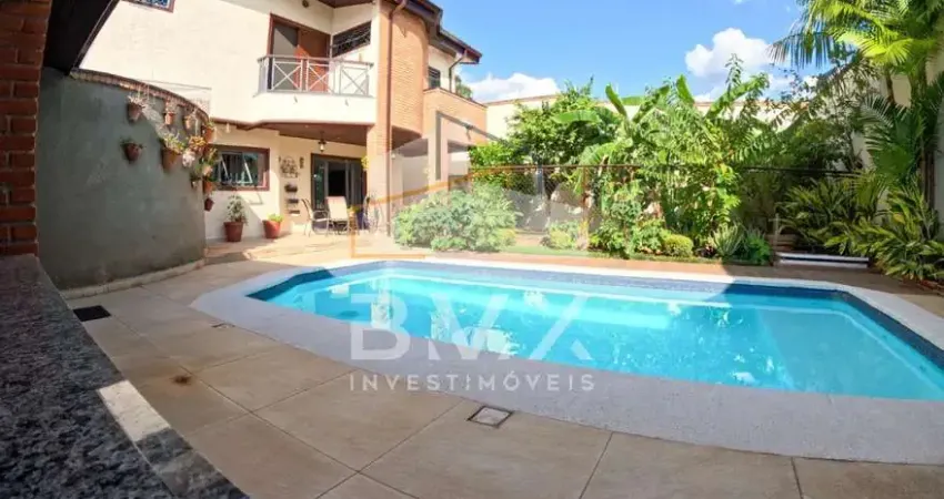 Imóvel de luxo em Sorocaba-SP: Casa sobrado à venda no Jardim Prestes de Barros com 4 quartos, 2 suítes, 3 salas, 10 vagas e 550m² de área.