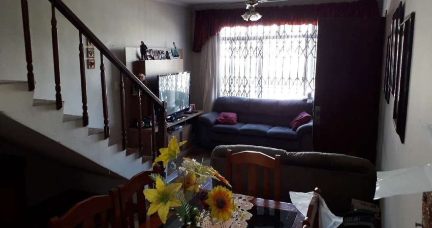 SOBRADO À VENDA 170m² 3 quartos (1 suíte) NO LAUZANE