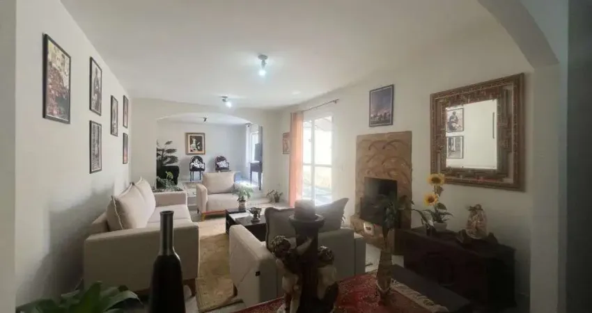Sobrado RESIDENCIAL / COMERCIAL com 3 dormitórios à venda, 442 m² por R$ 900.000 - Bairro Alto - Curitiba/PR