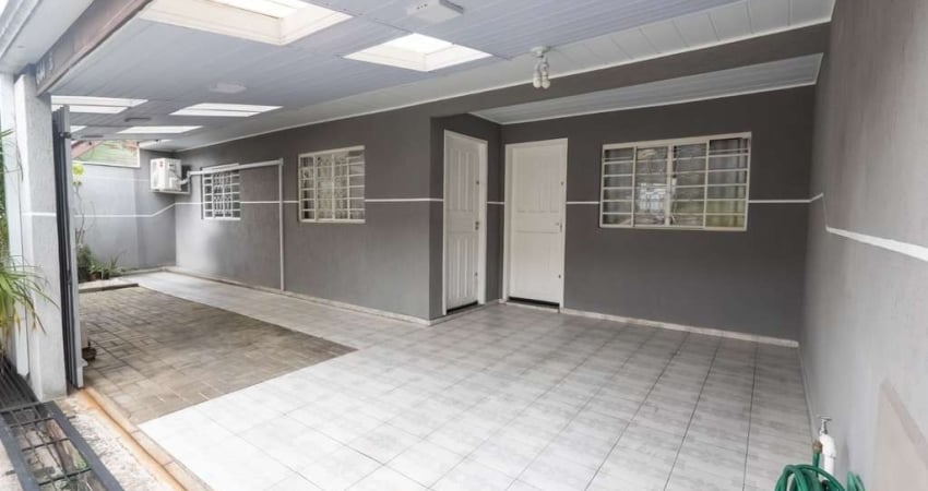 Casa à venda com 2 dormitórios  por R$ 350.000 - Bairro Alto - Curitiba/PR