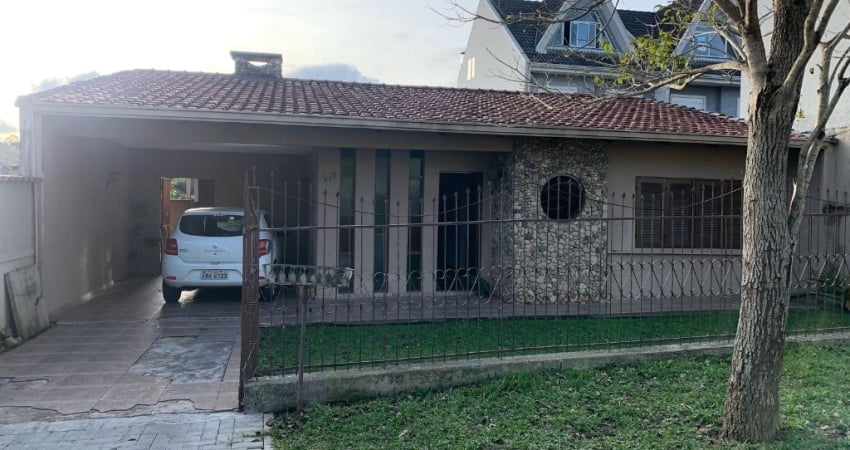 Casa com 4 quartos à venda na Rua Augusto dos Anjos, 310, Abranches, Curitiba