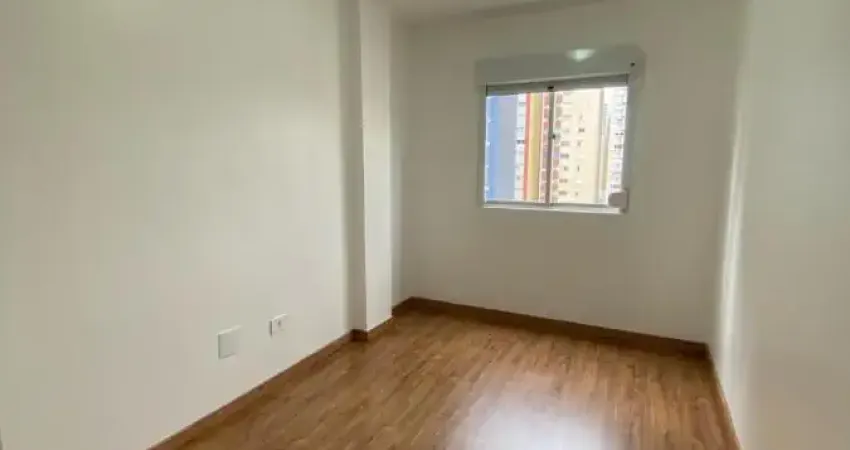 Kitnet / Stúdio à venda na Rua Vinte e Quatro de Maio, 420, Centro, Curitiba