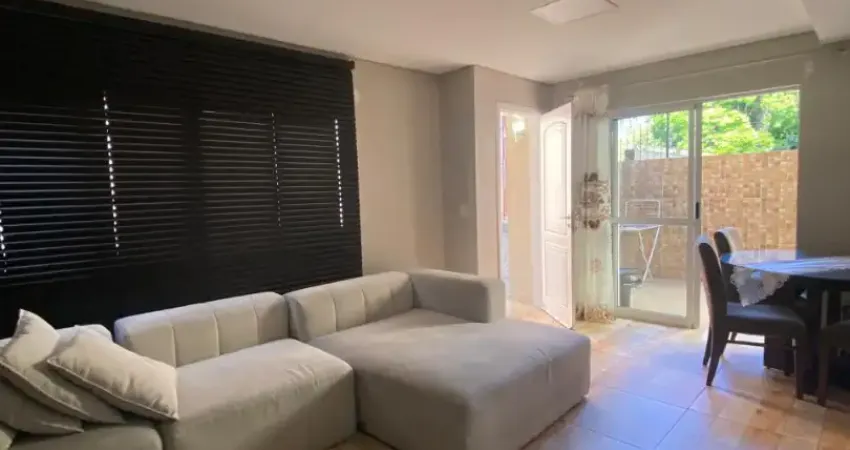 Excelente sobrado triplex com 4 quartos e atico no agua verde