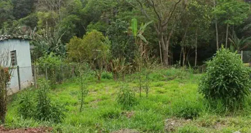 Oportunidade! 2 Terrenos em Terra Preta Prontos para Financiamento Bancário