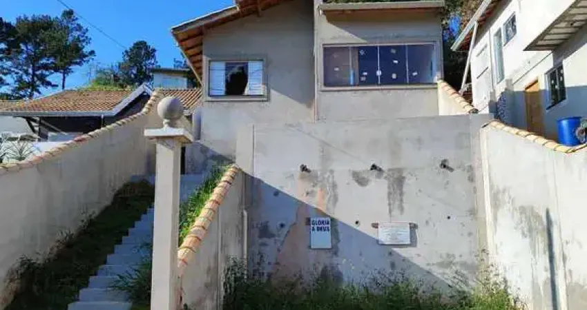 Sobrado em Fase de Acabamento em Associação de Moradores