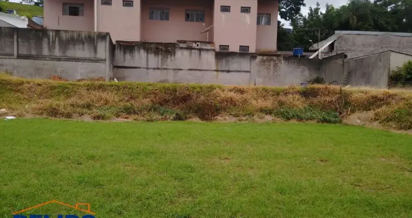3 lotes de 300m² um do lado do outro à venda em Terra Preta.