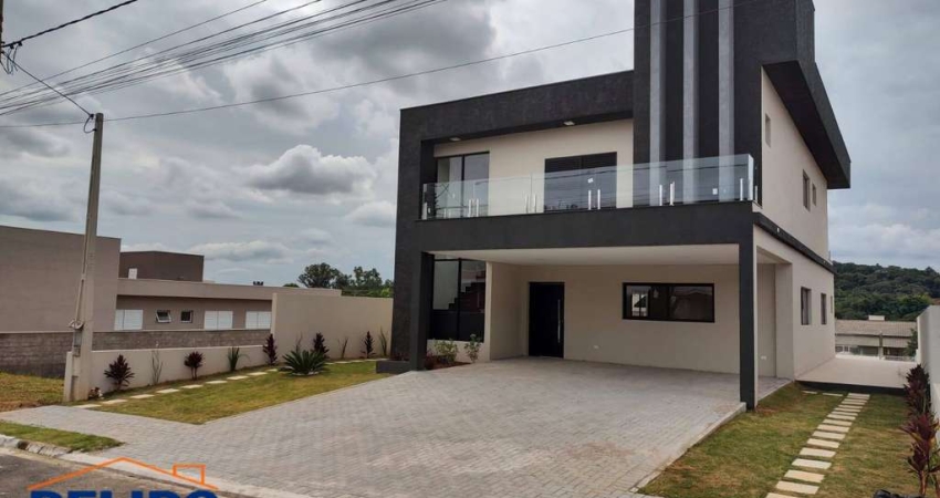 Belíssimo sobrado com 4 suítes a venda dentro de condomínio em Atibaia