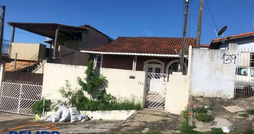 Casa à venda em Terra Preta  com ótima localização, escriturada.