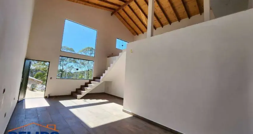 Casa em condomínio com área total de 150 m² sendo 115 m² construídos