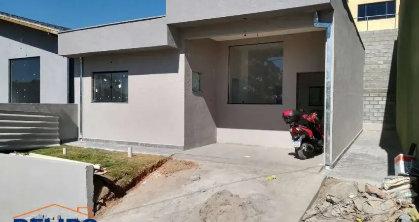 Casa com 2 dormitórios dentro do condomínio águas de São Pedro
