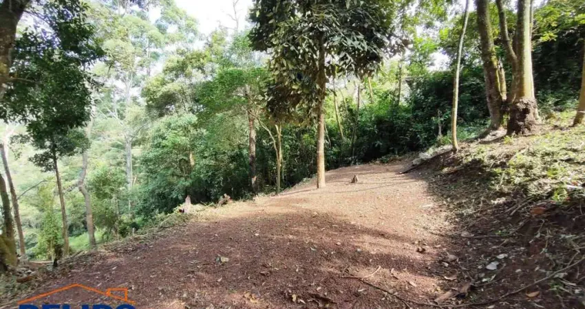 Terreno com tranquilidade em Mairiporã 100% documentado.