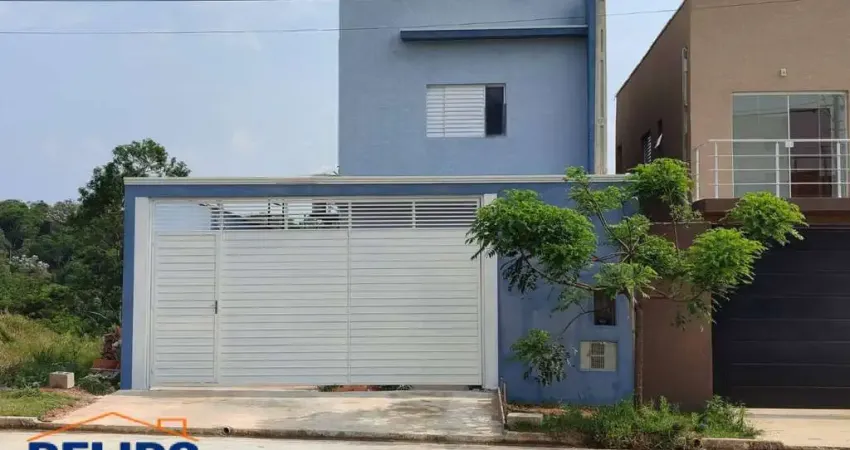 Casa à venda com 2 suítes apta a financiamento bancário.